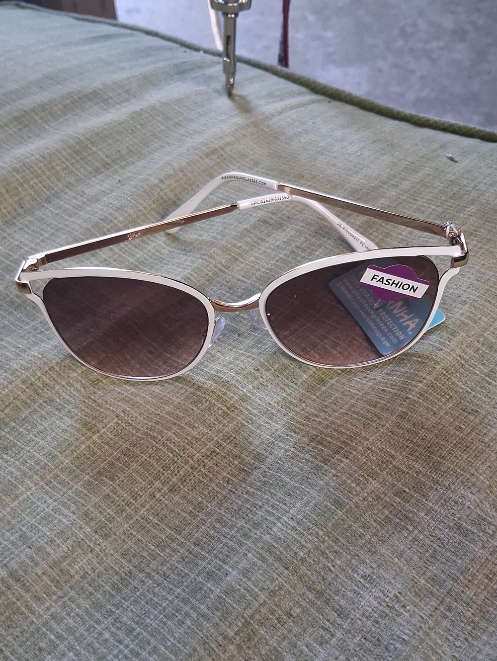 Silver Frame Brown Lens Women's Fashion Sunglasses